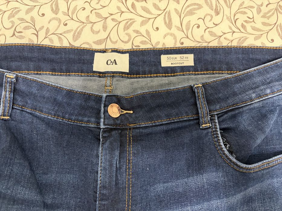 Жіночі джинси Bootcut C&A