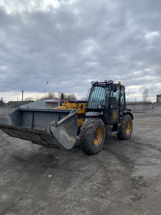 Послуги спецтехніки, риття котлованів, каналізації