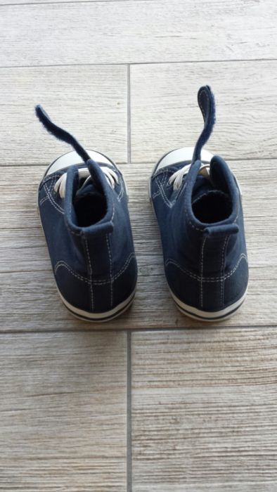 Trampki h&m rozm. 23 bdb stan /dl. wkładki 14.5/