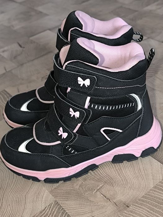 Зимові чоботи, ботинки, сапожки.