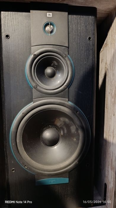JBL LX5 + JBL LX3 + JBL LX Center + Harman Kardon AVR460
