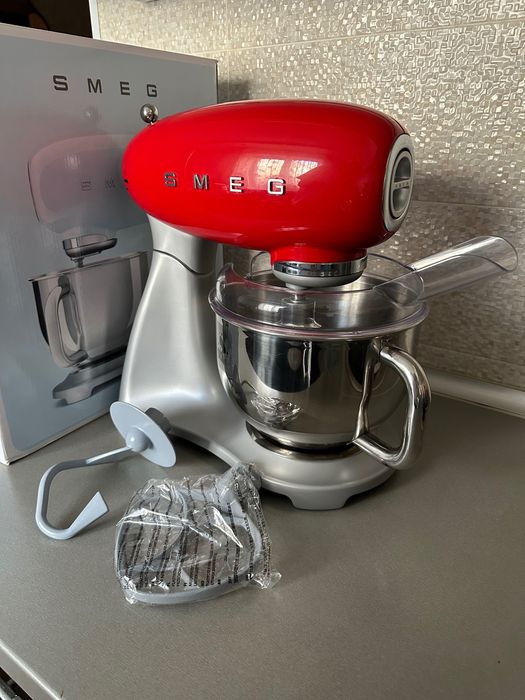 Планетарний міксер SMEG червоний