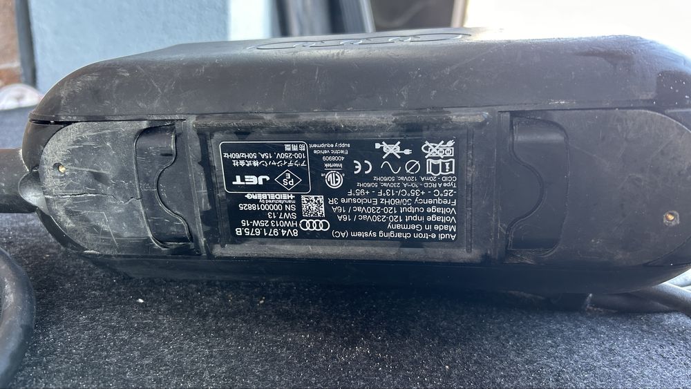 Зарядка Audi q4 e-tron,q5 plug-in hybryd