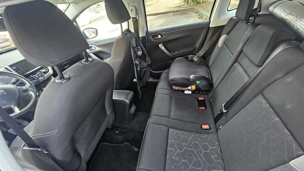 Peugeot 2008 1.2 PureTech Style - Branco (Ano 2017 - 86.000Km)