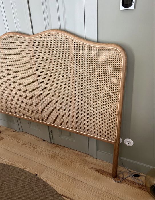 Cabeceira cama 160/170 em madeira + palhinha (rattan) 167x126 cm