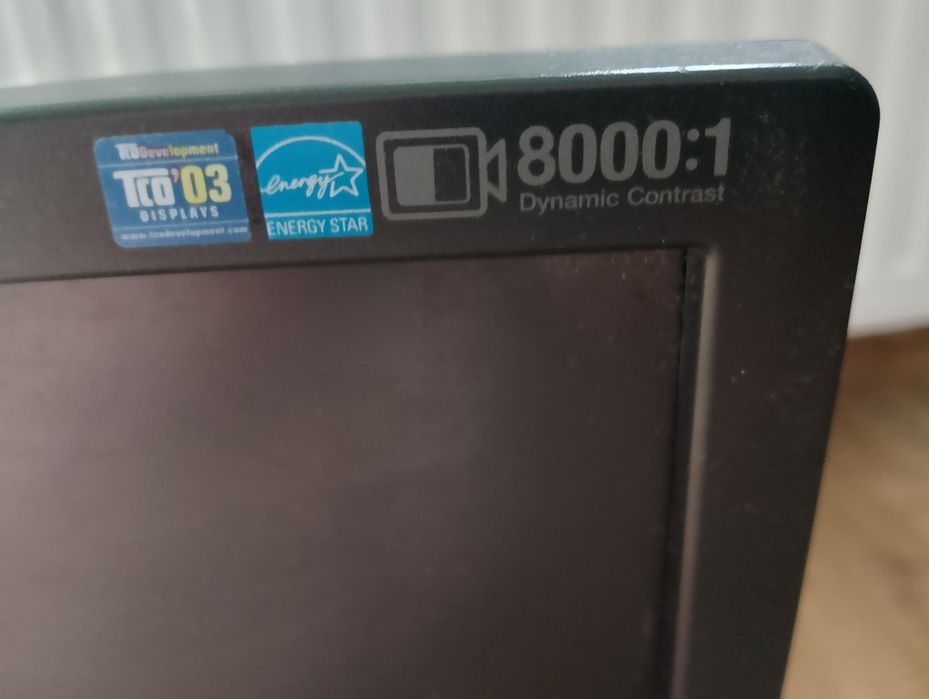 Monitor LCD Samsung 19"