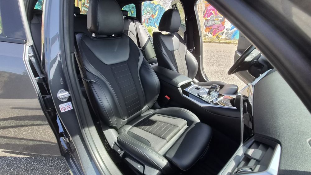 BMW 320d Touring Shadow Sport Line