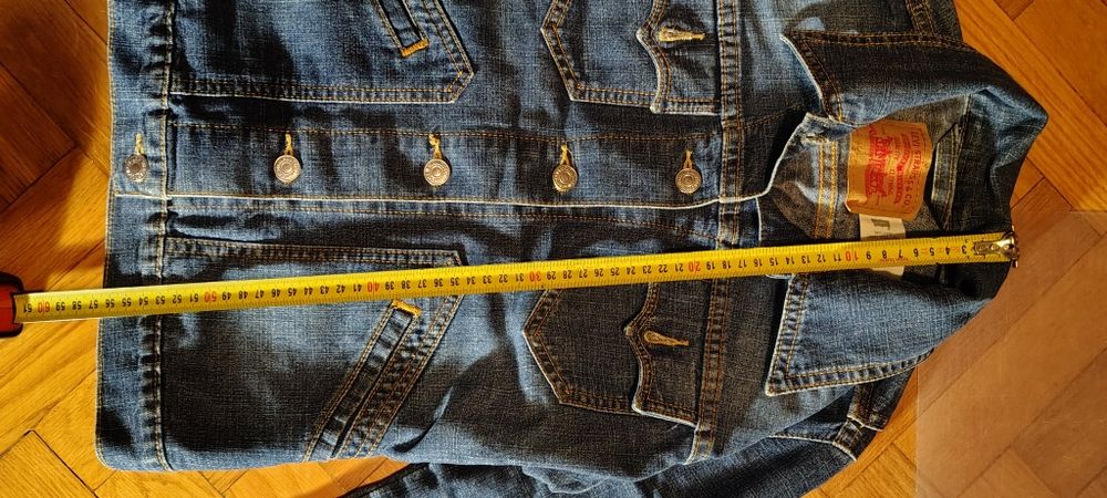 damska kurtka jeansowa levis S