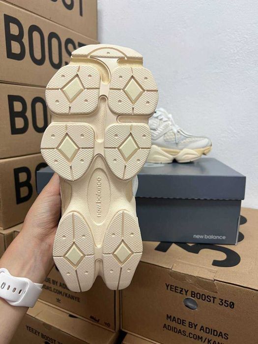 Кроссовки New Balance 9060 Beige / Нью Беленс 9060 бежевые 37 38 39