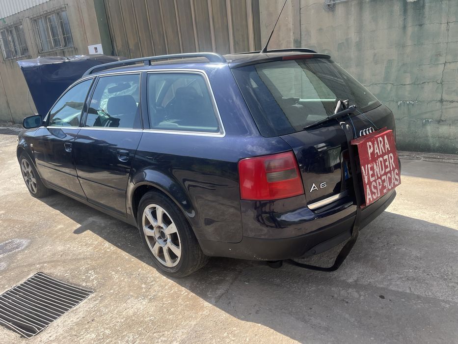 Audi A 6 2.5 TDI Ano 1999