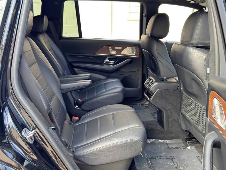 Mercedes-Benz GLS 450      2021