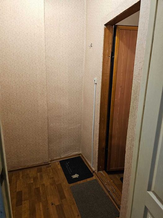 Продам квартиру на пр. Нигояна. Сталинка! Газ. котел! Отдельный вход!