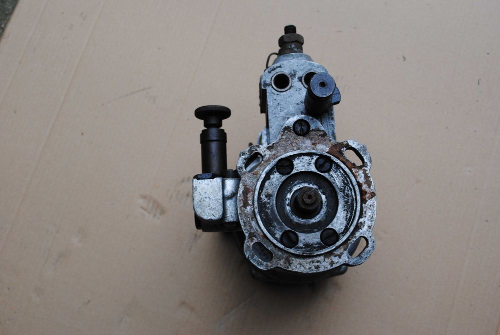 Pompa wtryskowa Ursus c325-c328 zabytek