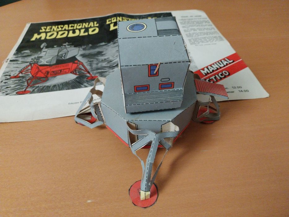 Módulo lunar didáctico.