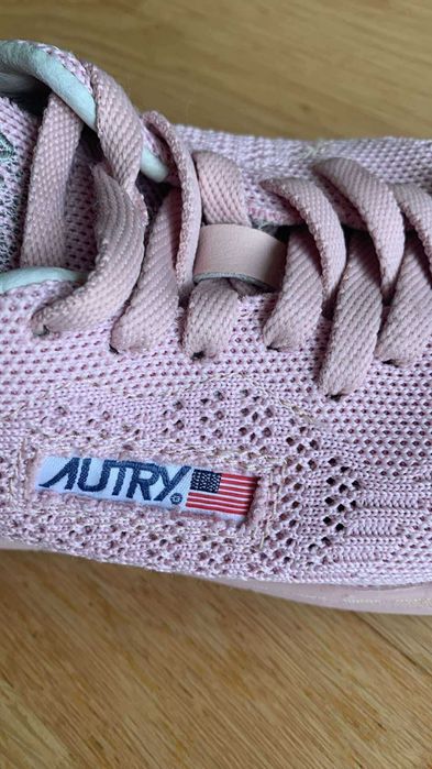 Sneakers buty damskie Autry