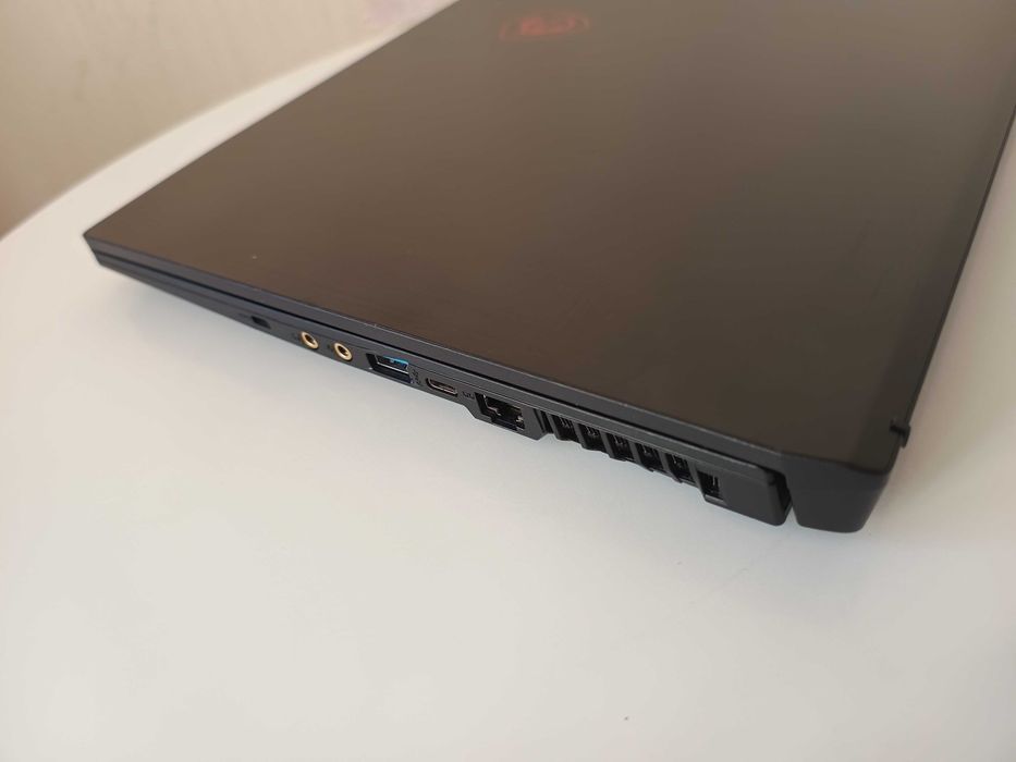 MSI GF75 Thin 10CS i5-10300H 8G nVIDIA GTX1650Ti 4Gb SSD512Gb HDD1Tb