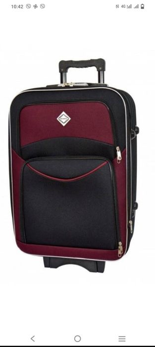 Чемодан размера М новый