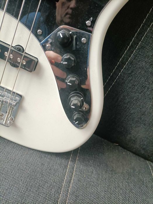 Gitara basowa Marcus Miller Sire 3 mało używana zamiana spraedaż