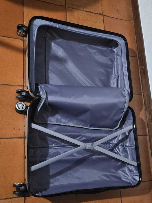 Mala de viagem rígida dourada + mala média brinde