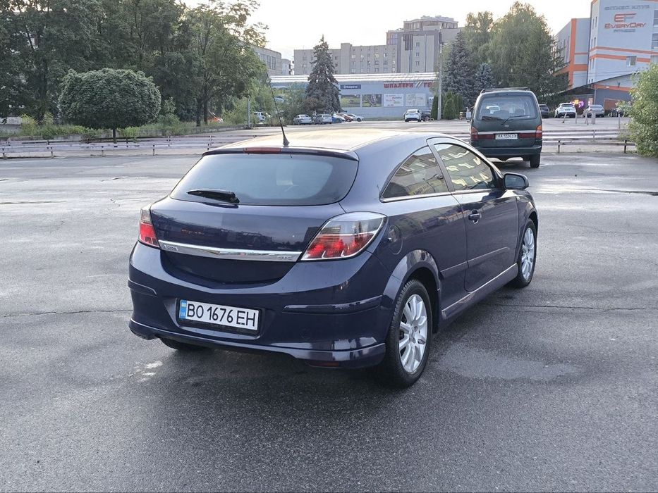 Продам Opel Astra H  в отличном состоянии