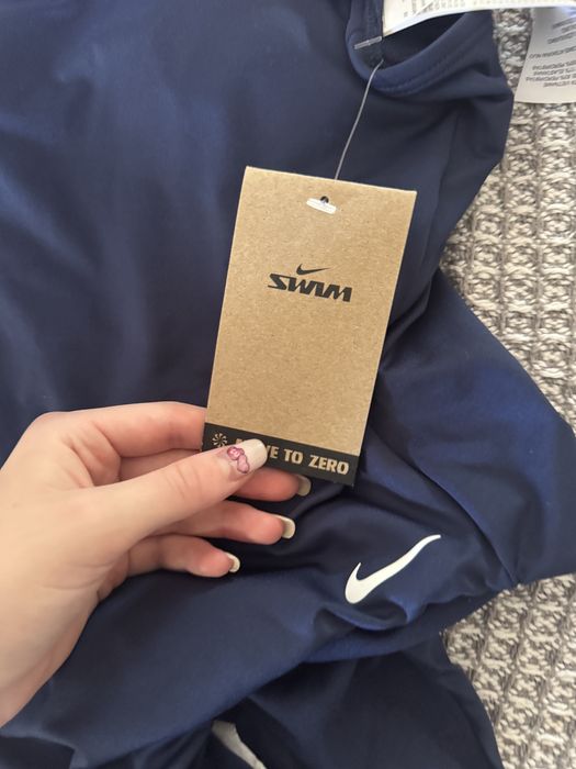 Купальник Nike новий xs