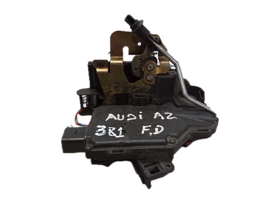 Fechadura / fecho porta frente direito AUDI A2 (8Z0)
