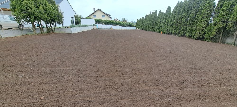 Zakładanie Trawników Glebogryzarka Separacyjna Ogrodnicze