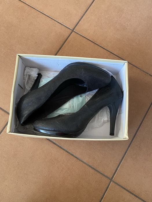 Buty na szpilce rozm. 40 Jenny Fairy