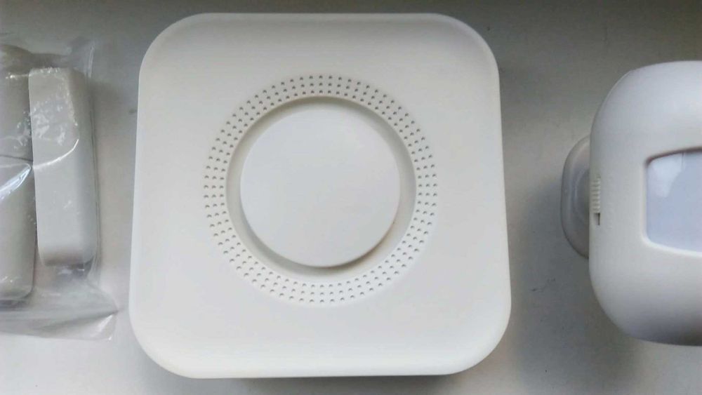 WiFi-сигнализация Tuya/SmartLife с сиреной,датчиками движения/открытия