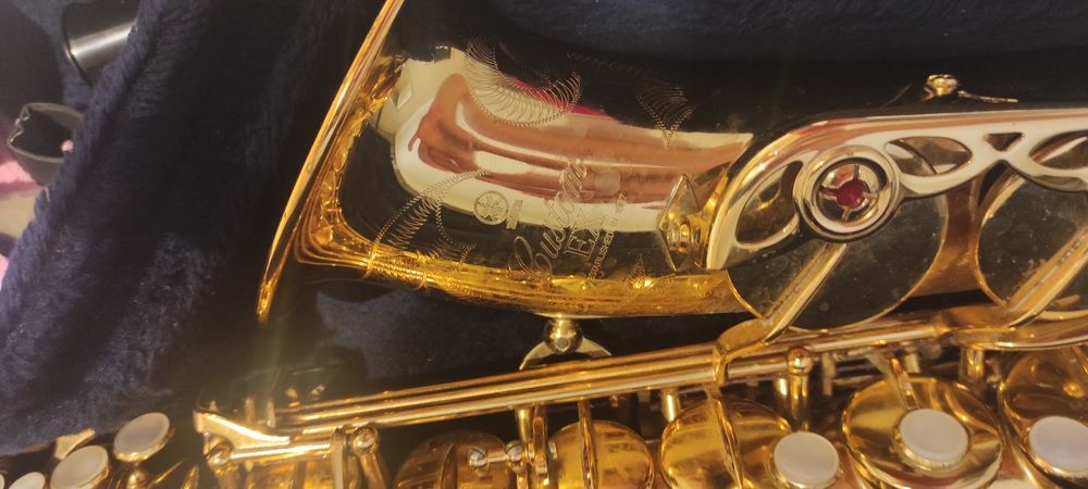 Продаю саксофон Yamaha 875 EX Custom