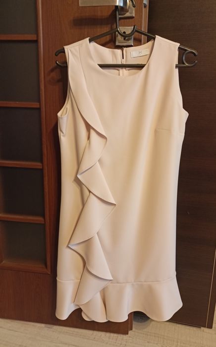 Sukienka elegancka kolor beżowy rozmiar M