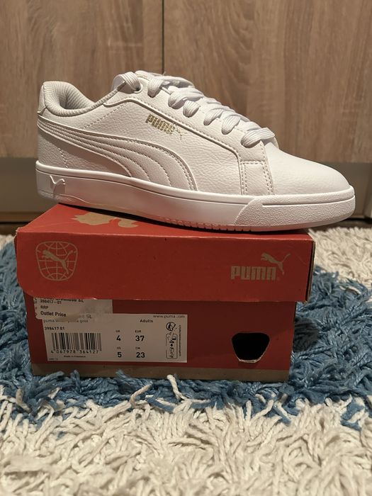 продам кросівки