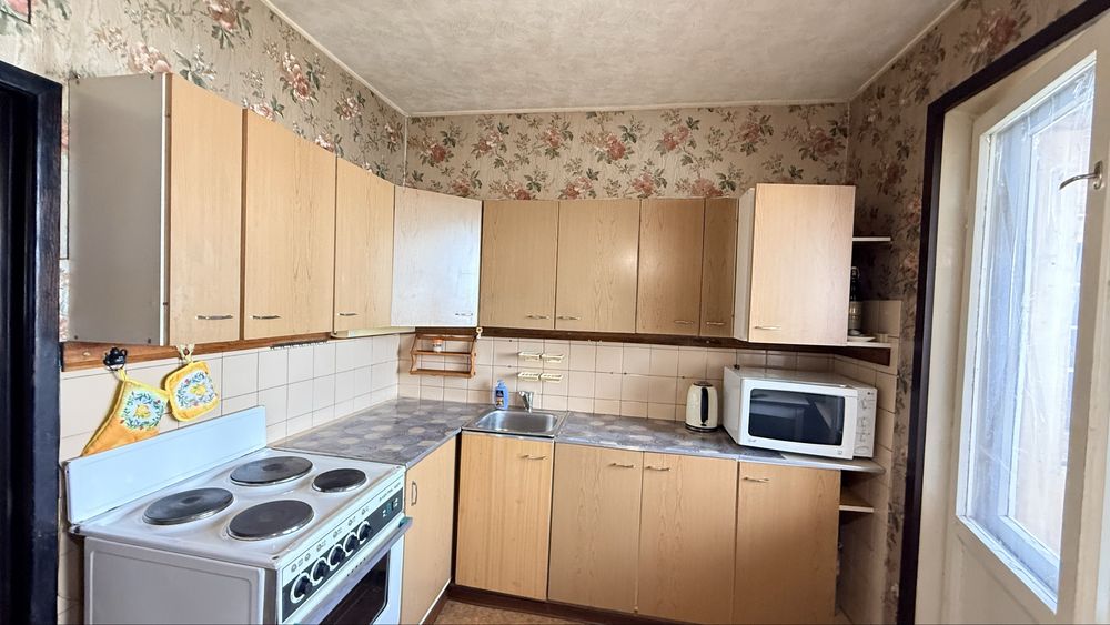 Продаж 2х кімнатної, вул.Бальзака 24, Троєщина, поряд церква