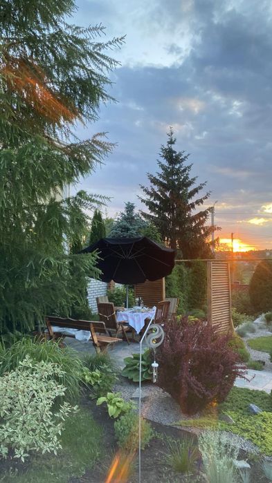 Дом с потенциалом с просторным и ухоженным участком