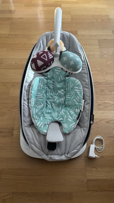 Espreguiçadeira elétrica Mamaroo 4moms 5.0 com redutor