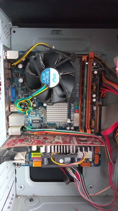 Системний блок в хорошому стані