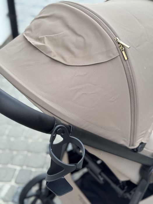 Прогулянкова коляска CARRELLO Bravo Carbon CRL-5530 (Карело Карбон)