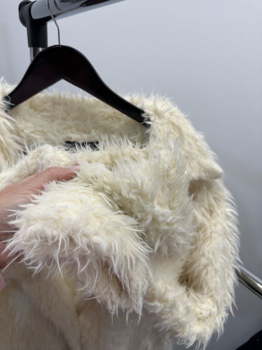 Еко шубка Shein M