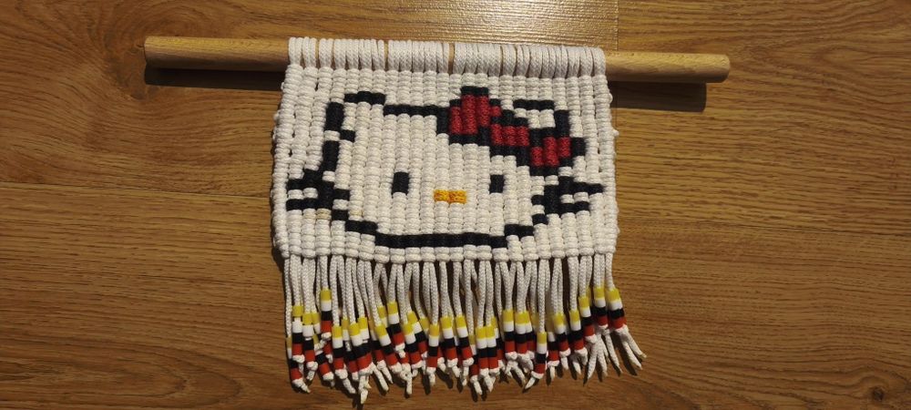 Makrama makatka kot hello kitty wyszywany obraz obrazek