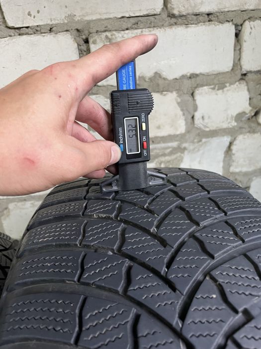 BRIDGESTONE Blizzak LM001 evo 225 45 r17