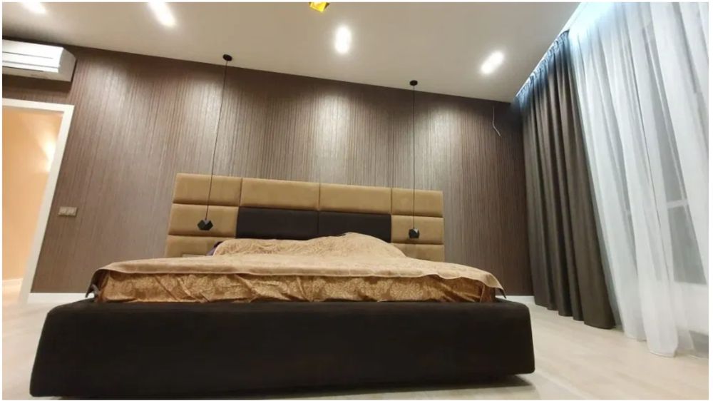 Джакуззи, центр, Мост Сити Люкс класс