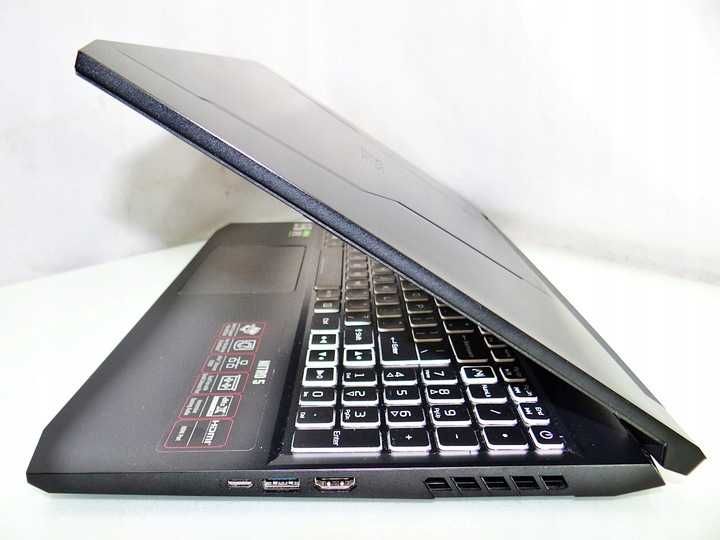 Acer Nitro 5 AN515-45-R6JT / GeForce RTX 3060 / 32 GB RAM / 1TB M.2