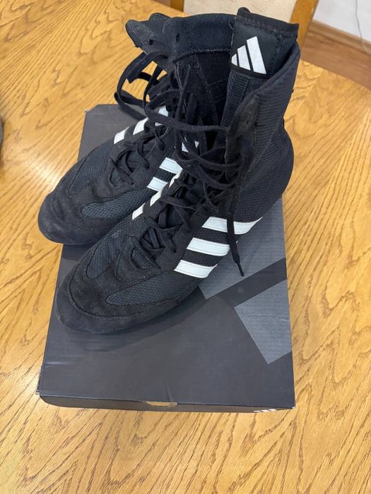 Боксерки Adidas hog 2