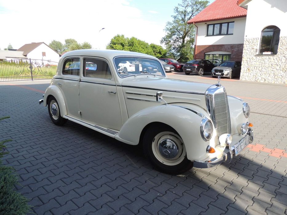 Mercedes-Benz Pozostałe Mercedes