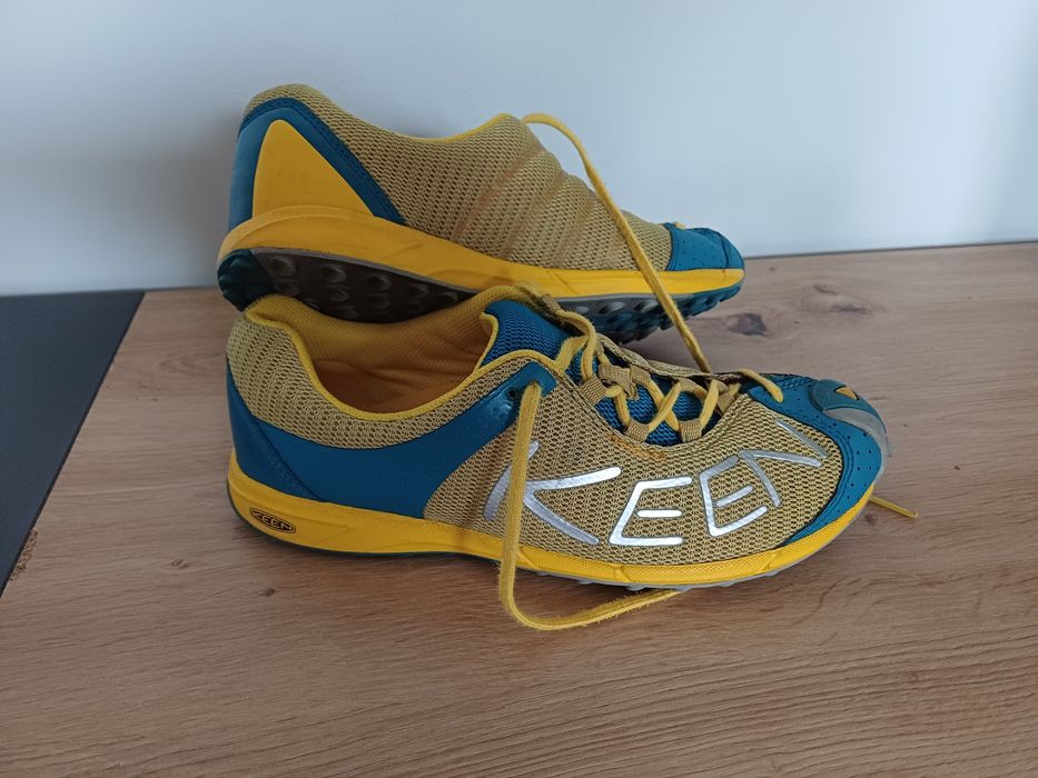 Keen Trail Runners buty do biegania trekkingowe r. 38/38,5 wkładka 24,5