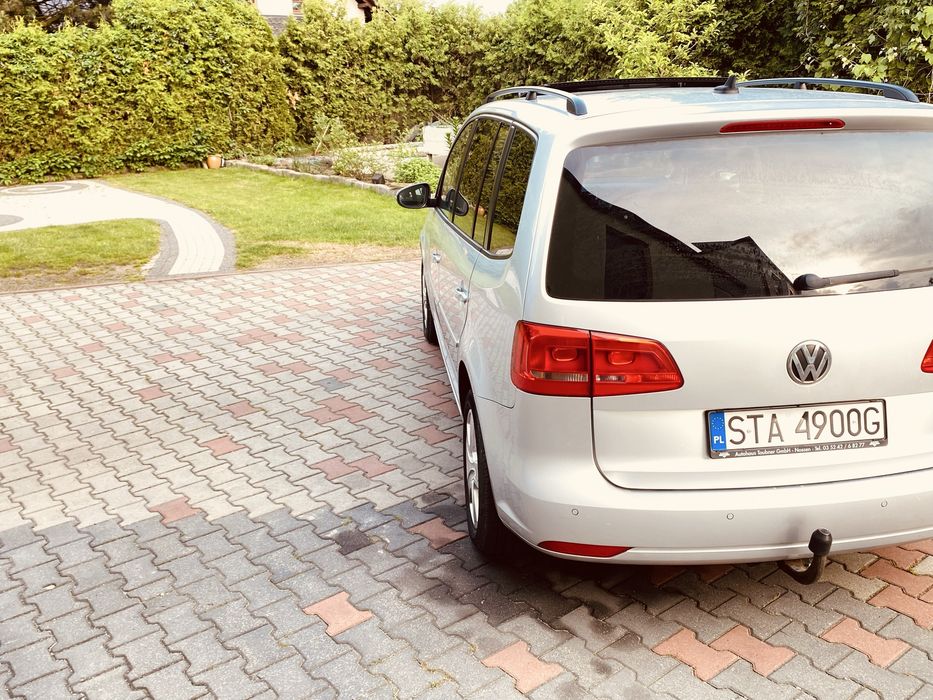 Vw touran rok 2011 poj2.0 tdi 140 km zadbany