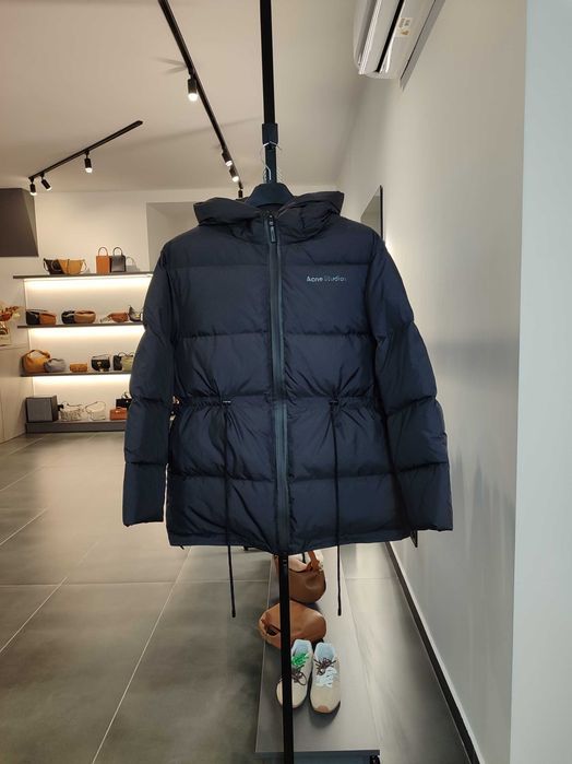 Пуховик Acne Studios Hooded puffer coat Black