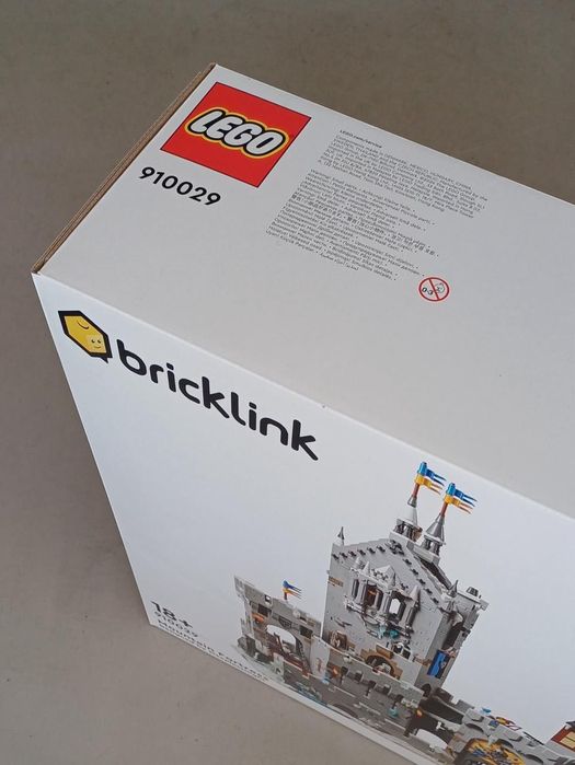 LEGO BrickLink 910049 Transylvania SELADO + 910029 Fortress (RARO)
