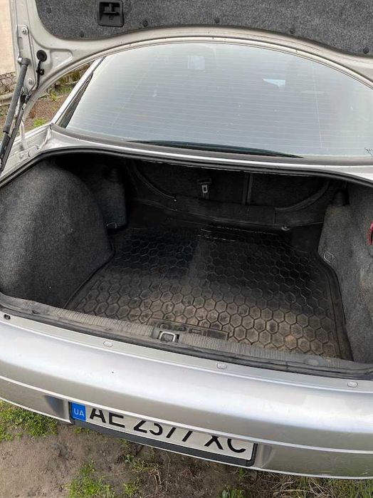 авто Opel Omega, 2002