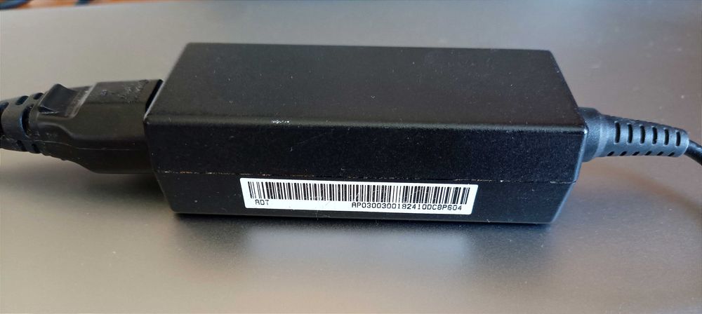 Ноутбук  ACER,  матриця - 10.1" ,  з Windows XP Pro